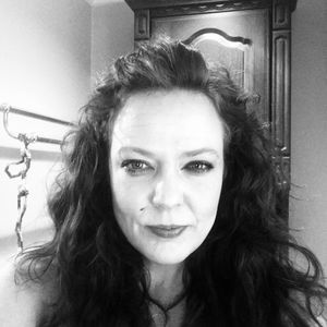 Meet your Posher, Bobbi